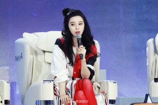 丸子头丝袜女,丸子头女生的独特魅力