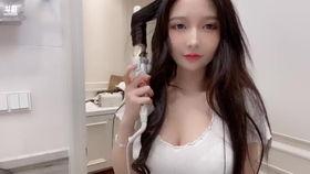 米娜热舞最新视频欣赏,燃情热力，舞动青春风采